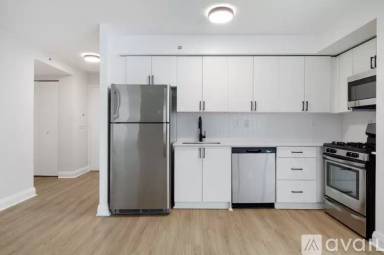 Main picture of 505 W 28th St