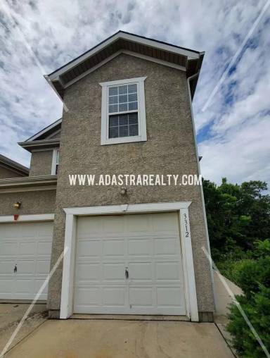 Main picture of 3312 N 103rd Pl
