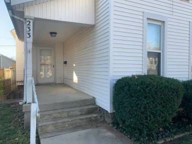Main picture of 233 E Church St