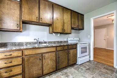 Main picture of 2036 N 63rd St