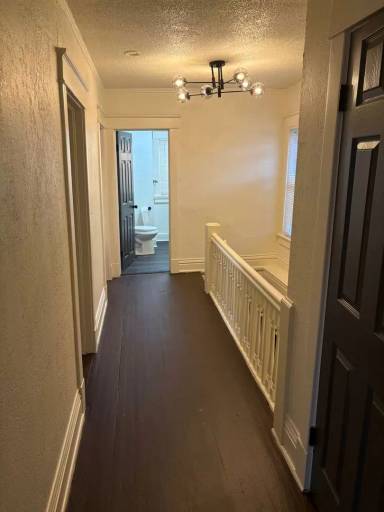 Main picture of 3336 S Benton Ave