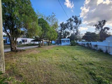 Main picture of 114 Hillside Dr