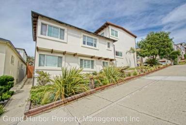 Main picture of 2903 Highland Ave