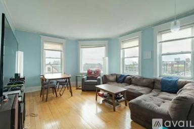 Main picture of 178 Brighton Ave