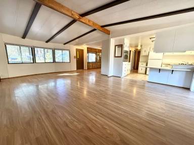Main picture of 60954 Lodgepole Dr