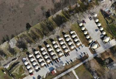 Main picture of 402 N Cemetery Rd