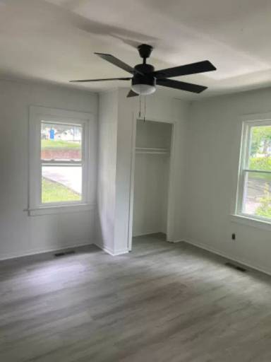 Main picture of 221 Wilkins Ave