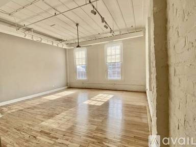 Main picture of 609 East Market St