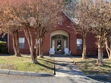 Main picture of Meadow Creek Apartments