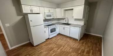 Main picture of 1005 N Keebler Ave