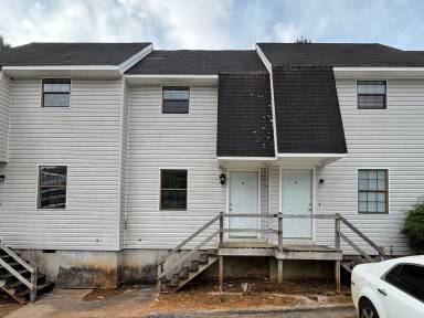 Main picture of 7 N Crossridge Dr SE