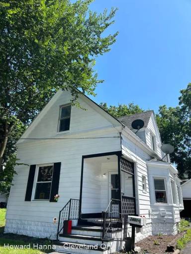 Main picture of 3401 Roanoke Ave