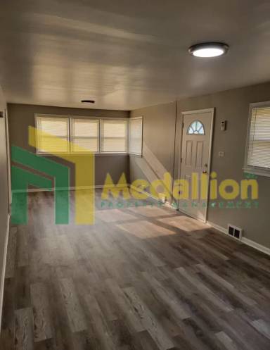 Main picture of 12715 S Sangamon St