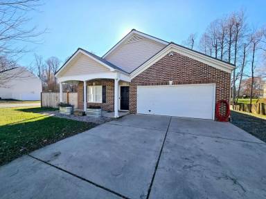 Main picture of 1301 Birkdale Cir