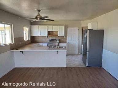 Main picture of 2504 N Florida Ave