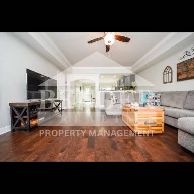 Main picture of 246 Bellingham Dr NE