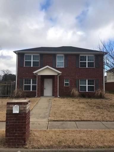 Main picture of 960 N Meadowlands Dr