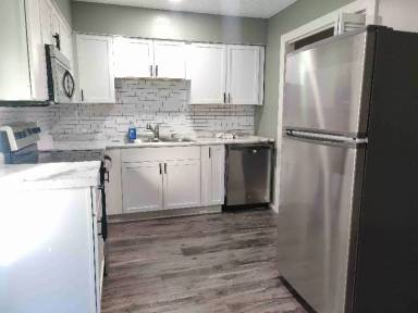 Main picture of 4553 Valley View Dr
