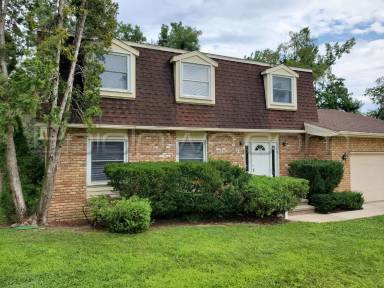 Main picture of 3136 Adirondack Dr NE
