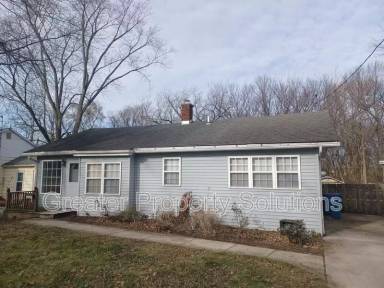 Main picture of 412 W South St