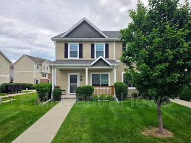Main picture of 2316 Hazeltine Pl