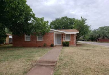 Main picture of 1772 Westview Dr