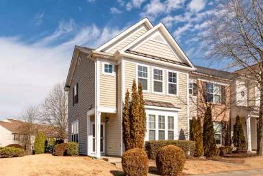 Main picture of 6607 Clarksburg Pl