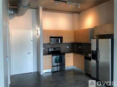 Main picture of 313 NE 2nd St