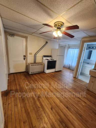 Main picture of 62 Howard St