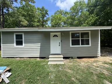 Main picture of 3425 Bryan Ave