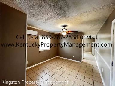 Main picture of 728 N Broadway