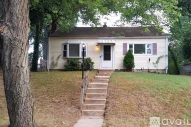 Main picture of 7420 Allison St