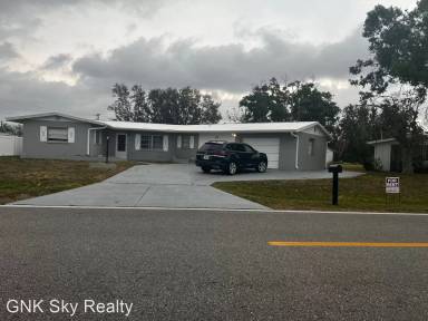 Main picture of 3156 Port Charlotte Blvd