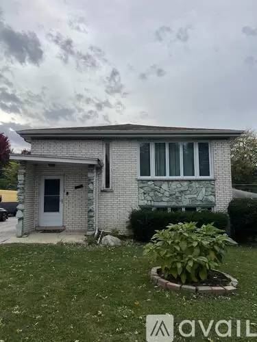 Main picture of 7840 Cronin Ave