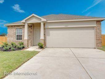 Main picture of 101 Chickadee Ln