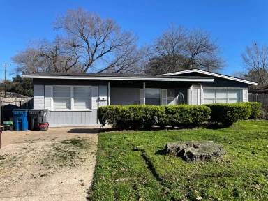 Main picture of 1721 Bowie Dr