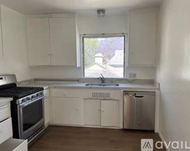 Main picture of 8901 8917 Clifton Way