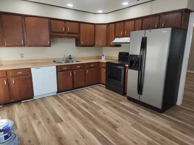 Main picture of 1002 Southwood Dr