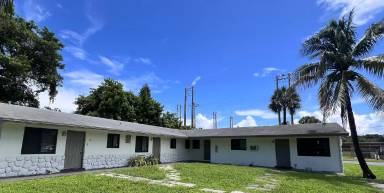 Main picture of 801 SW 29th St