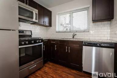 Main picture of 7347 N Bell Ave