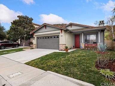 Main picture of 4448 Camino de la Rosa