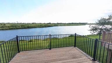 Main picture of 1874 Goose Lake Cir