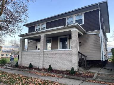 Main picture of 332 E Masterson Ave