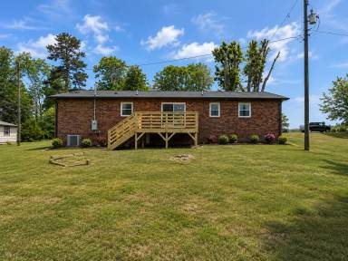 Main picture of 7616 Lingerfelt Rd