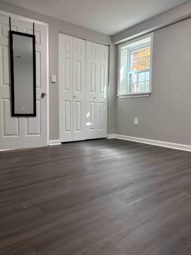 Main picture of 10921 Middlegate Dr