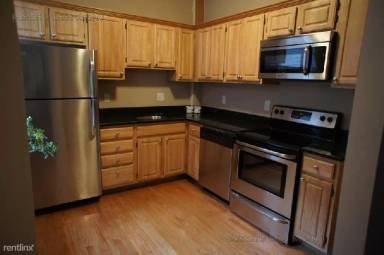 Main picture of 1379 Commonwealth Ave Apartments