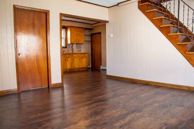 Main picture of 16 Platt St