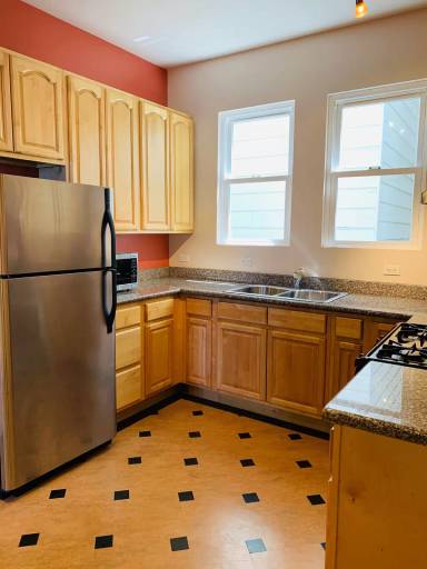 Main picture of 1160 Potrero Ave