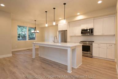 Main picture of 63144 NW Via Cambria