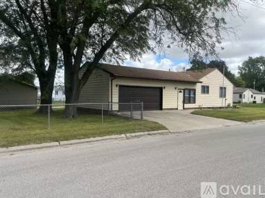 Main picture of 922 S 26th St